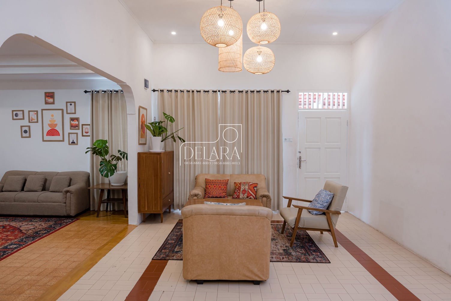 Ruang keluarga sewa villa puncak bogor Villa Delara